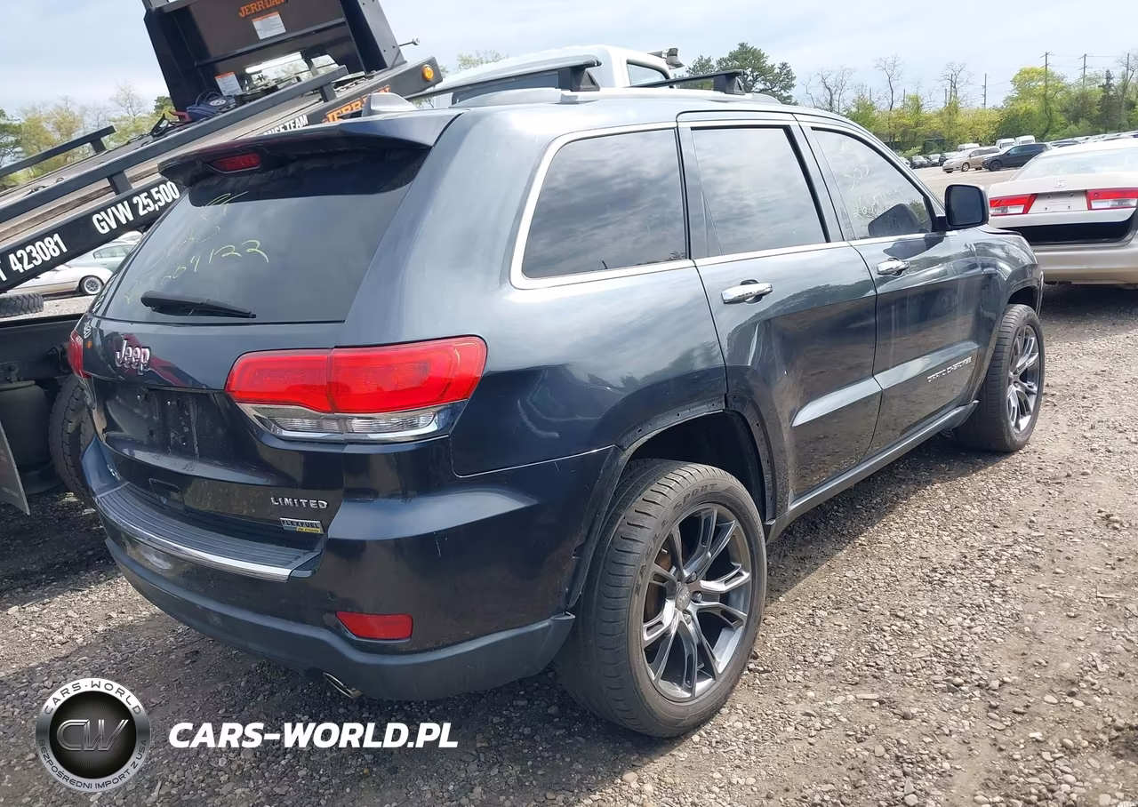 2015 Jeep Grand Cherokee Limited VIN:1C4RJFBG3FC858605 - 4