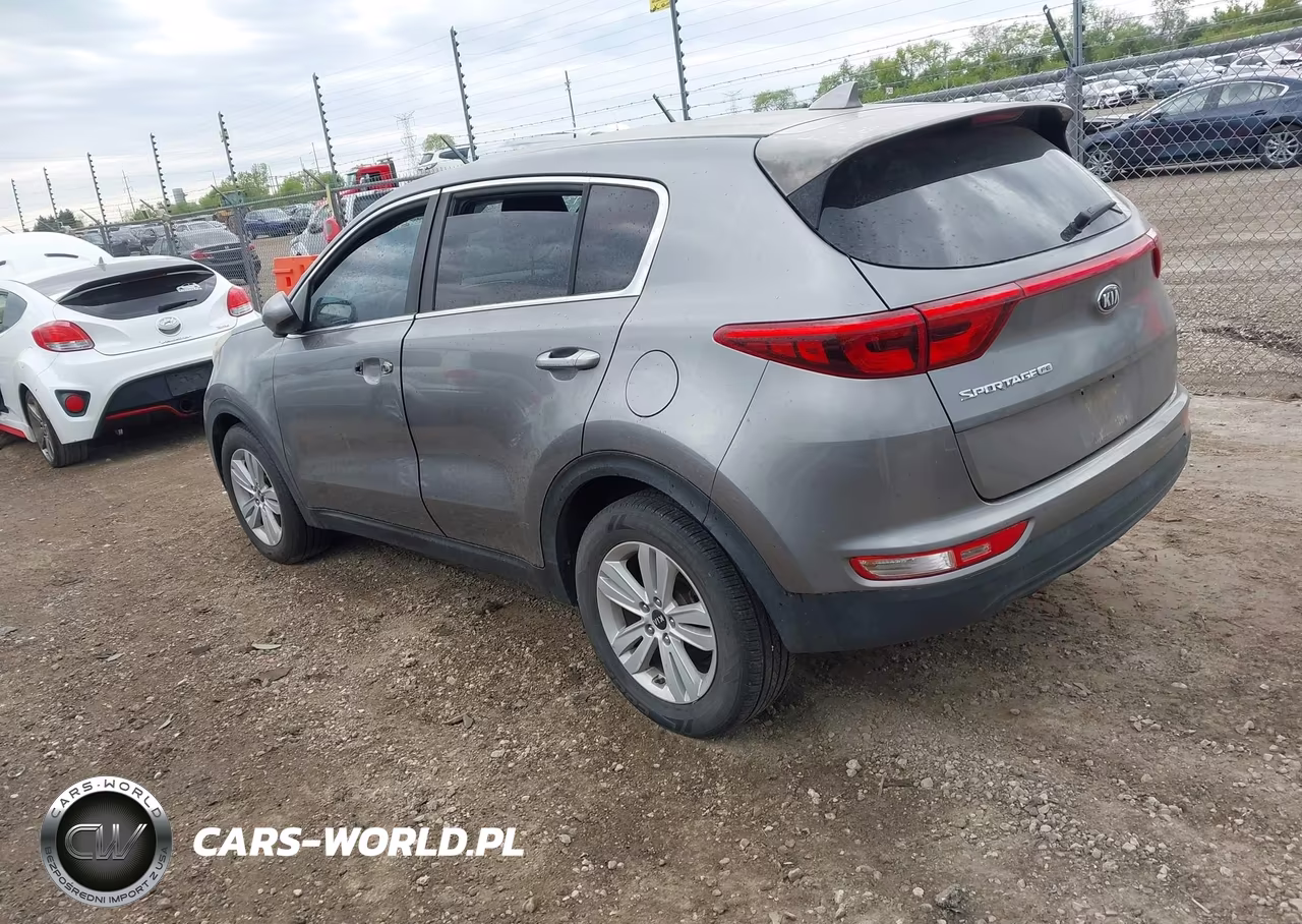 2019 Kia Sportage Lx VIN:KNDPM3AC9K7528935 - 3
