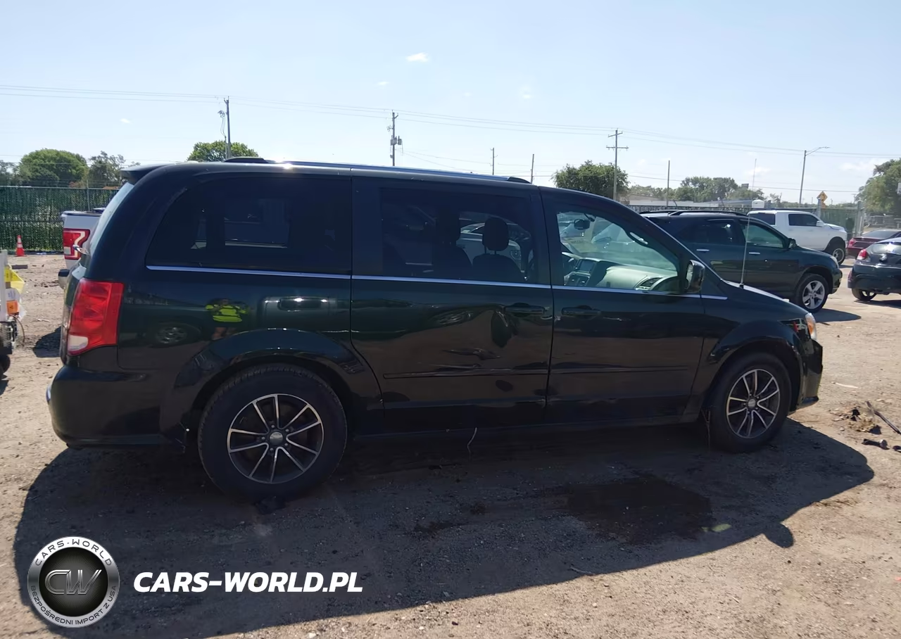 2017 Dodge Grand Caravan Sxt VIN:2C4RDGCG9HR786623 - 13