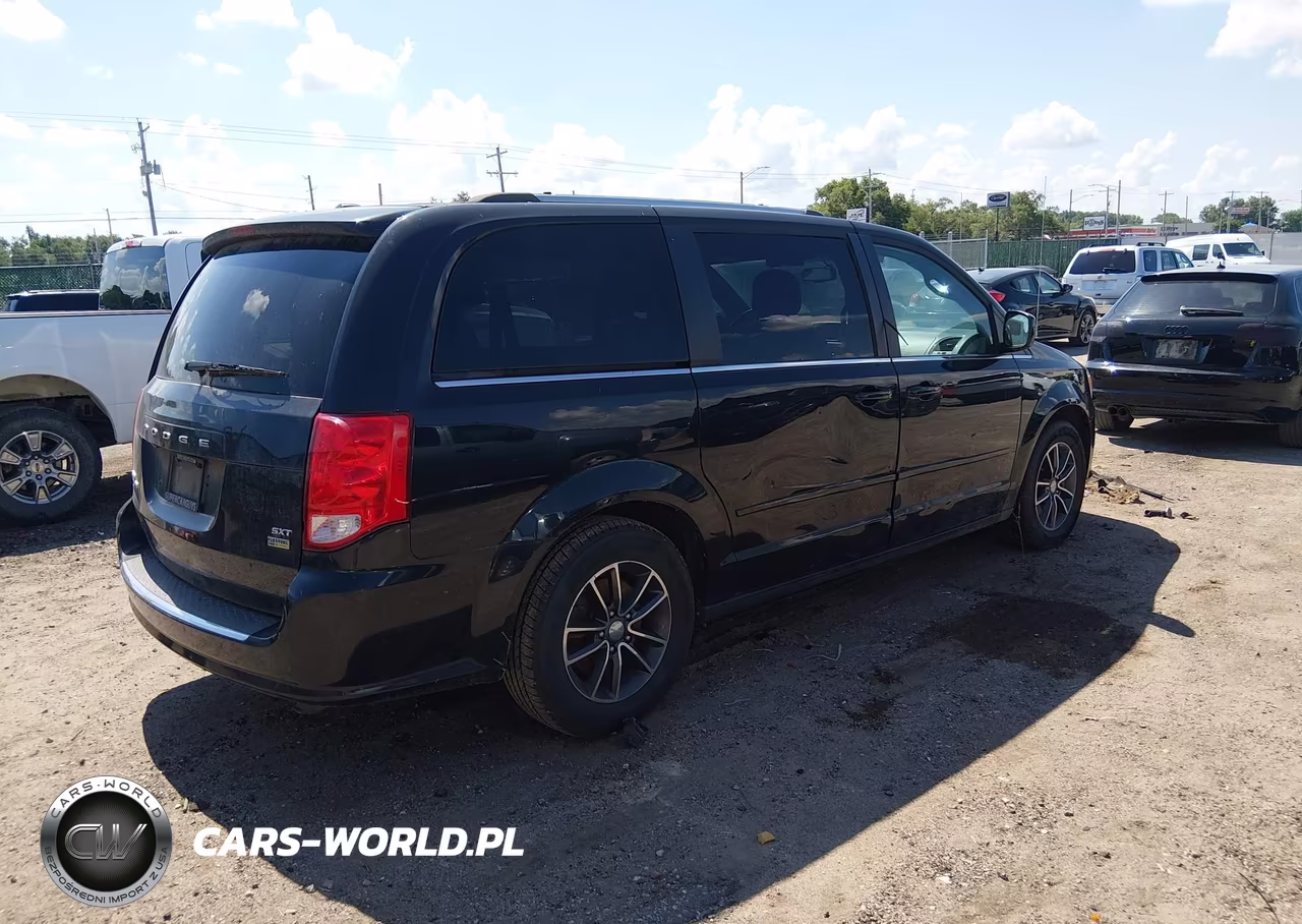 2017 Dodge Grand Caravan Sxt VIN:2C4RDGCG9HR786623 - 4