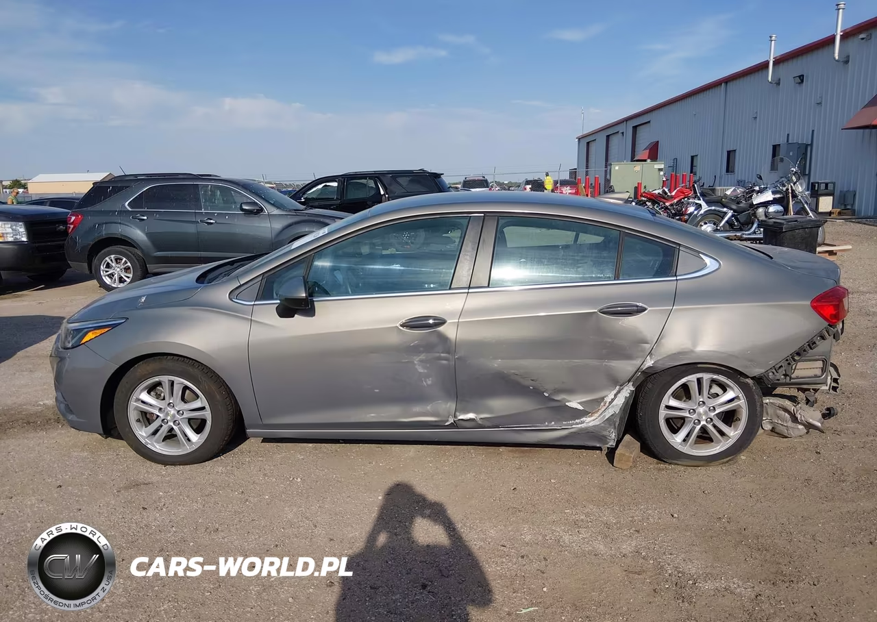 2017 Chevrolet Cruze Lt Auto VIN:1G1BE5SM6H7207687 - 15