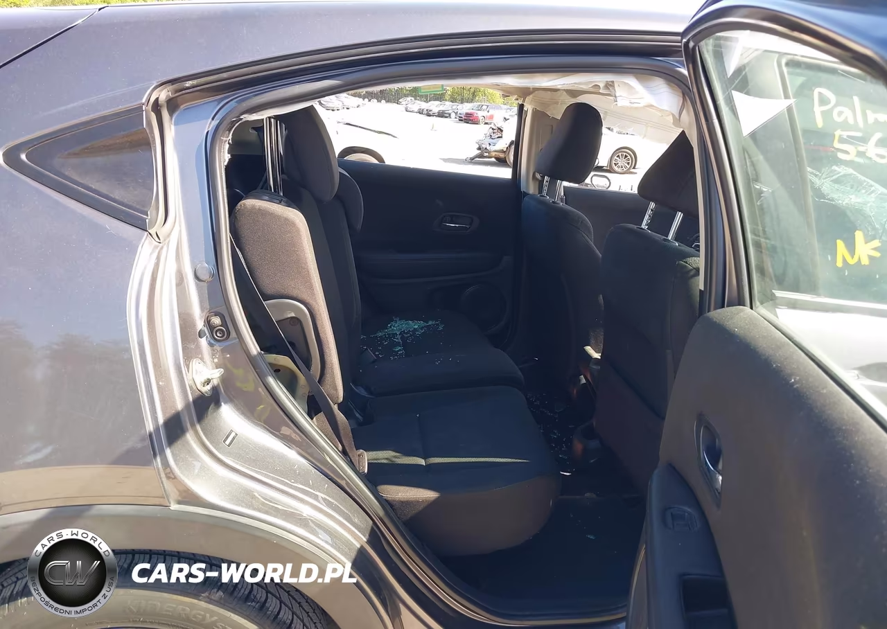 2017 Honda Hr-V Lx VIN:3CZRU6H35HM704856 - 8