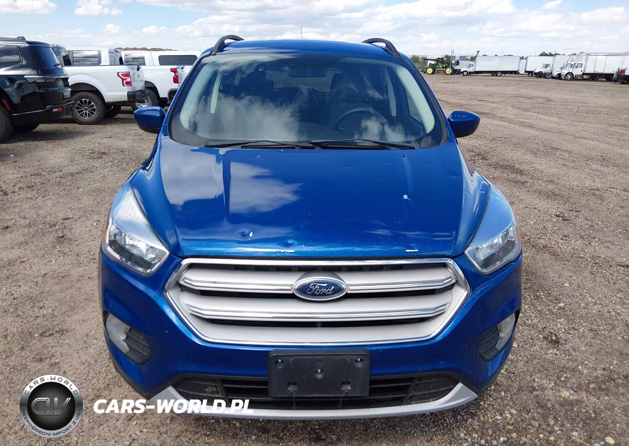 2018 Ford Escape Se VIN:1FMCU9GDXJUD31172 - 17