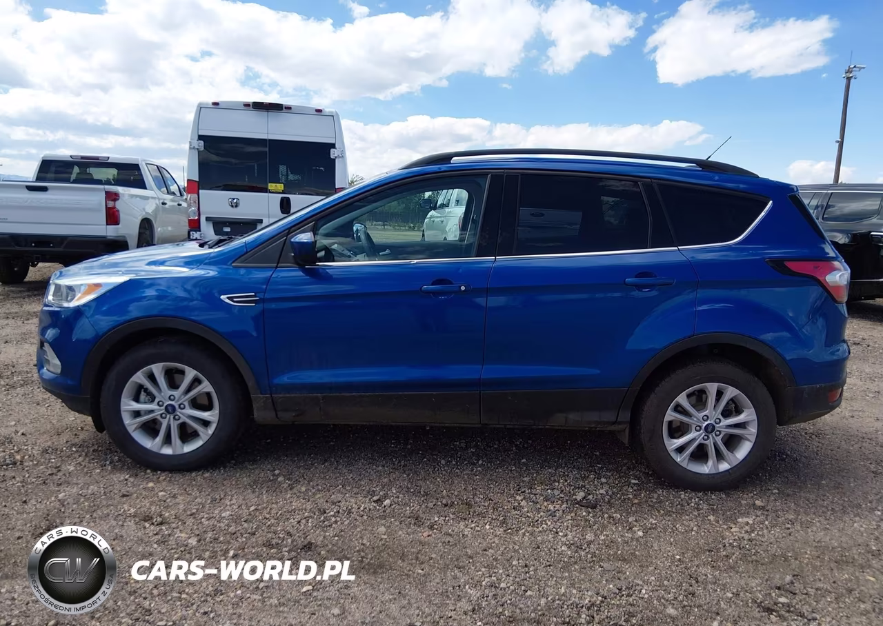 2018 Ford Escape Se VIN:1FMCU9GDXJUD31172 - 19