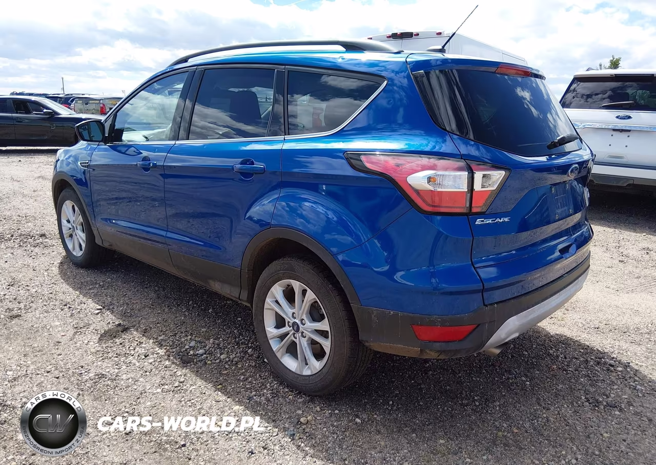 2018 Ford Escape Se VIN:1FMCU9GDXJUD31172 - 3