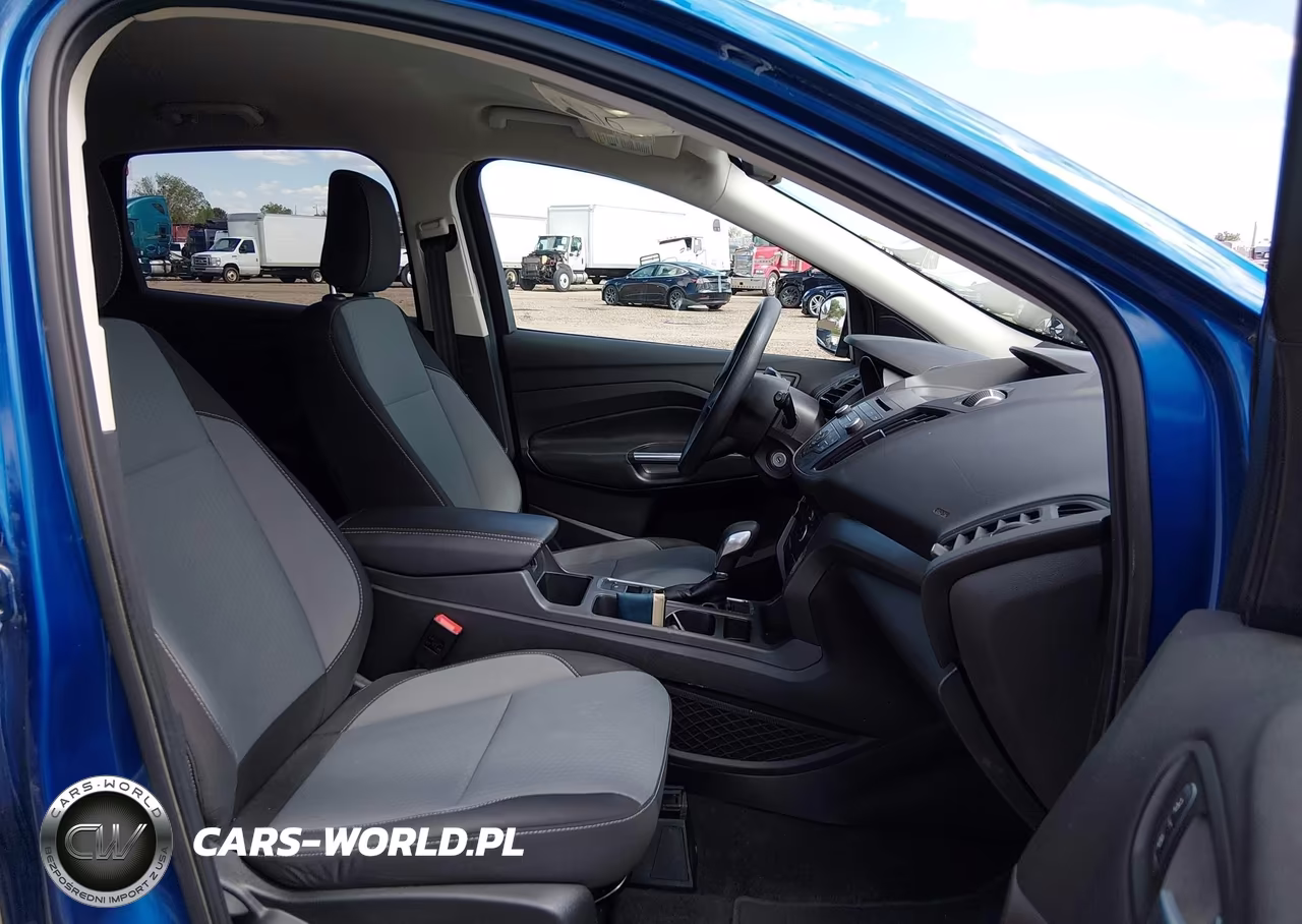 2018 Ford Escape Se VIN:1FMCU9GDXJUD31172 - 5