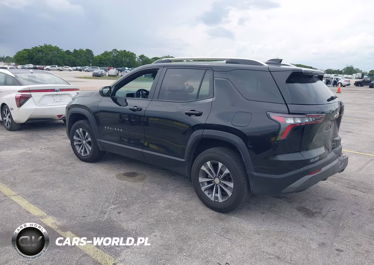 2025 Chevrolet Equinox Fwd Lt VIN:3GNAXHEG1SL194068 - 3