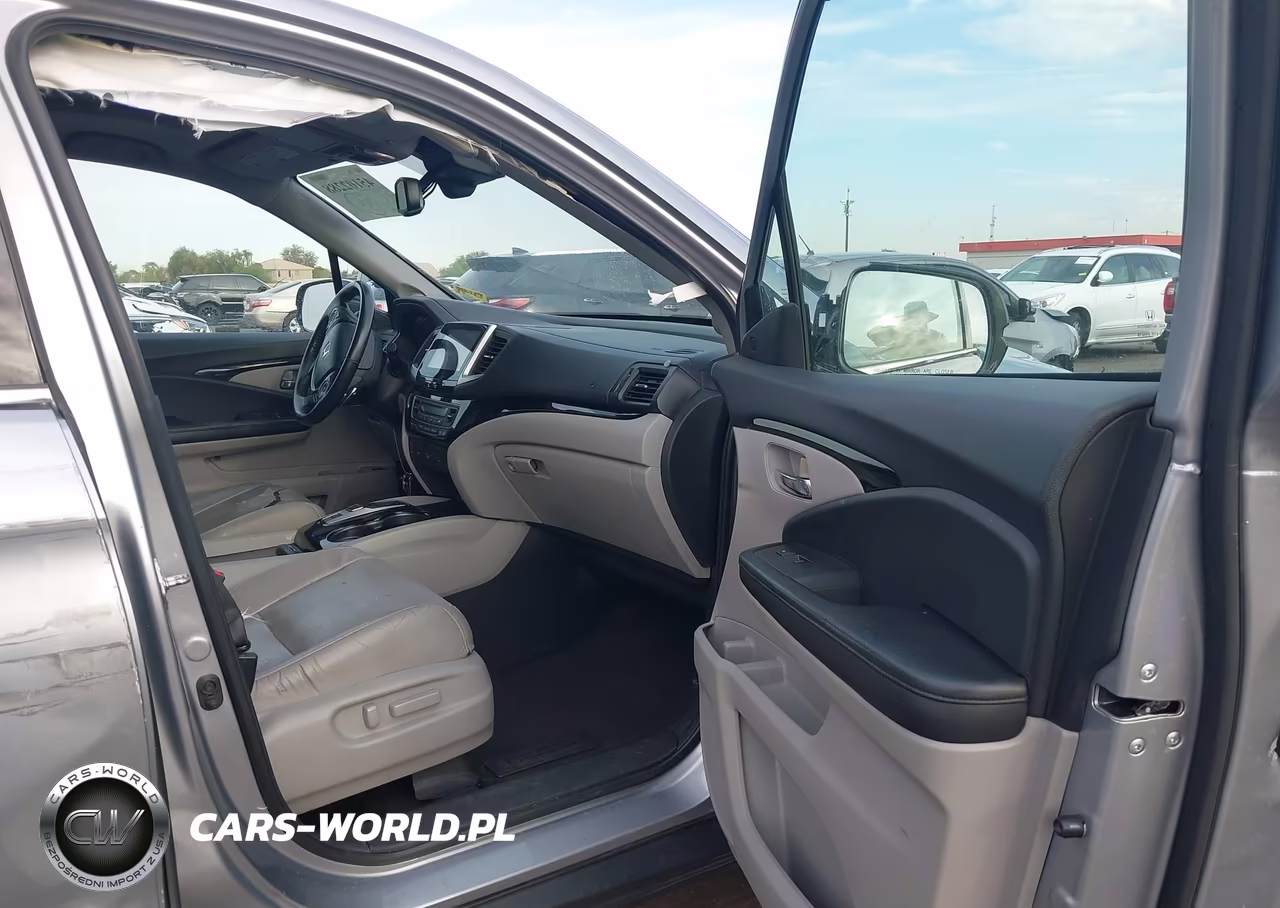2016 Honda Pilot Elite VIN:5FNYF6H0XGB046293 - 5