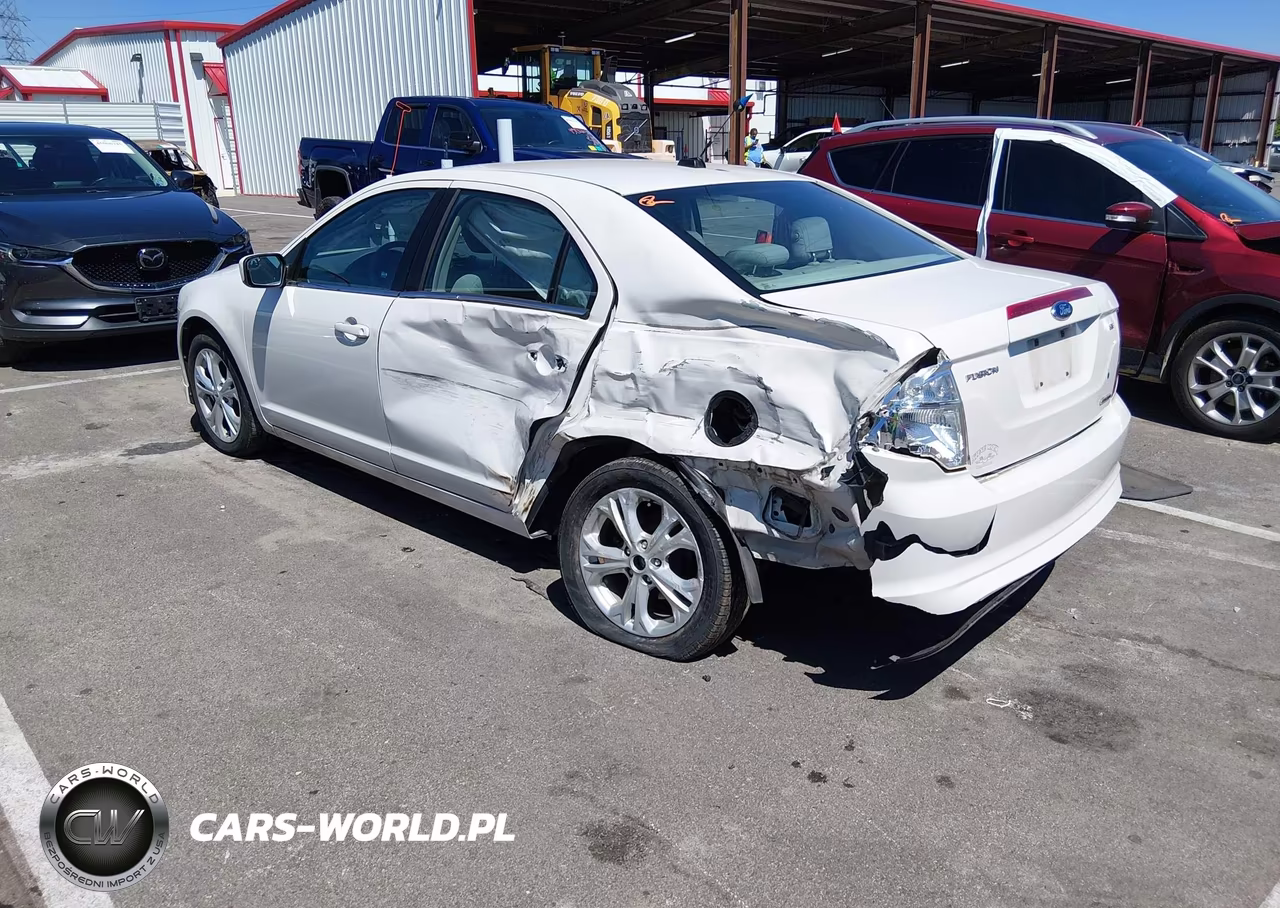 2012 Ford Fusion Se VIN:3FAHP0HG5CR445909 - 3
