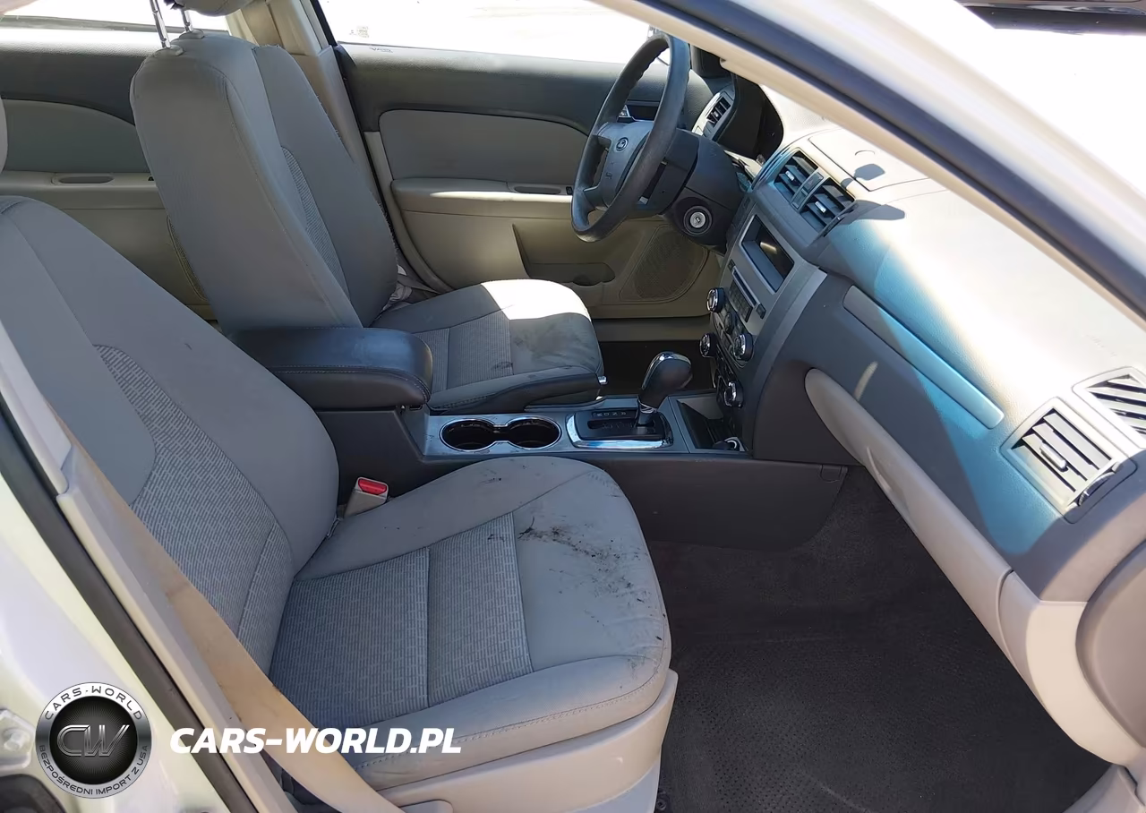 2012 Ford Fusion Se VIN:3FAHP0HG5CR445909 - 5