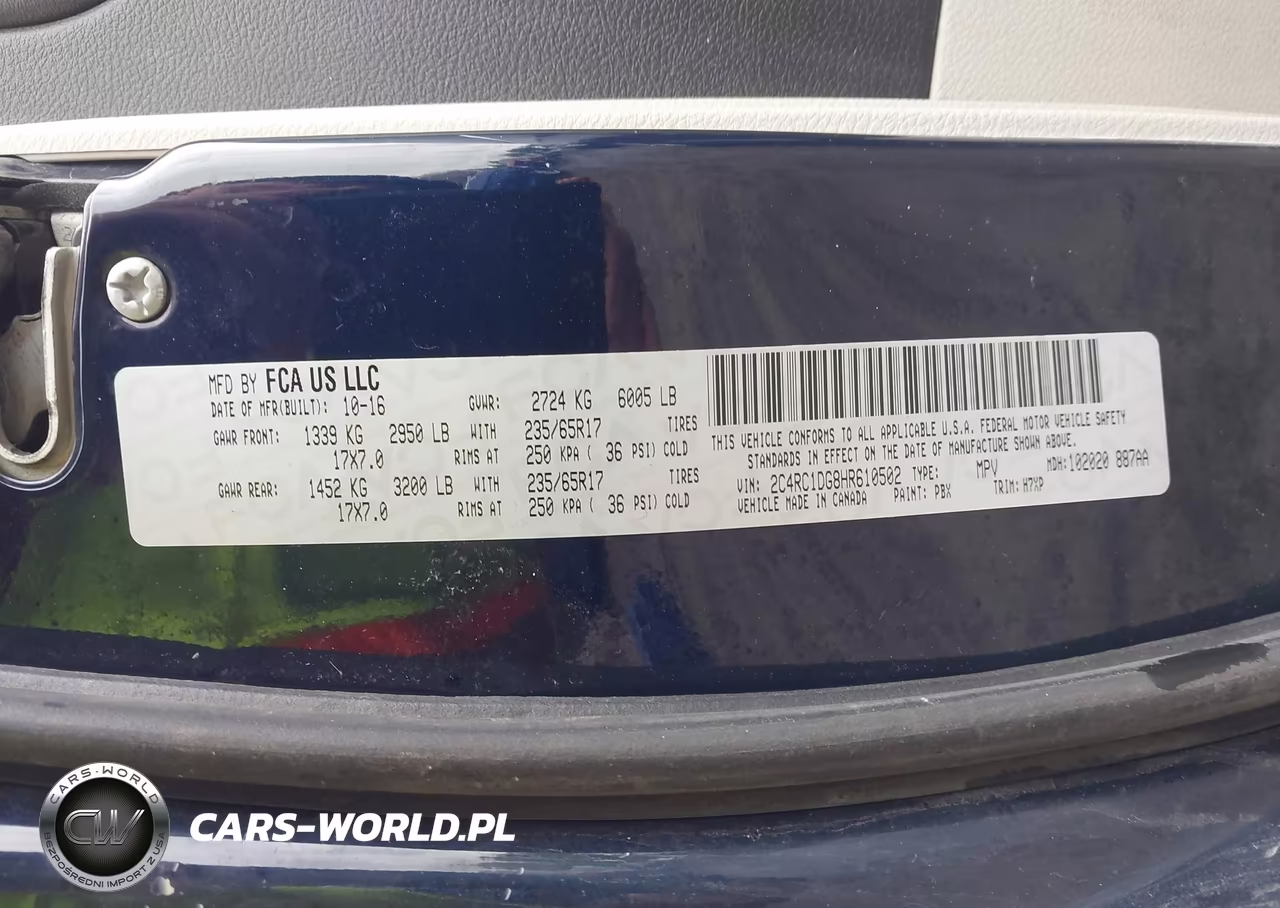 2017 Chrysler Pacifica Touring VIN:2C4RC1DG8HR610502 - 9