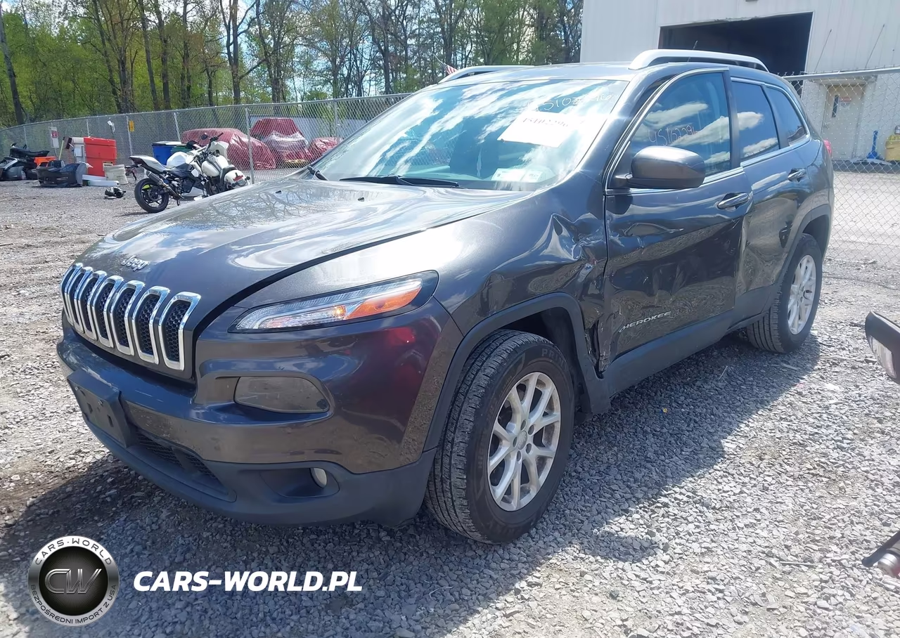2015 Jeep Cherokee Latitude VIN:1C4PJMCS0FW513898 - 2