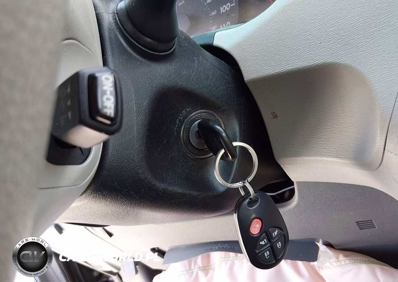 2014 Toyota Sienna Le V6 8 Passenger VIN:5TDKK3DC5ES485331 - 11