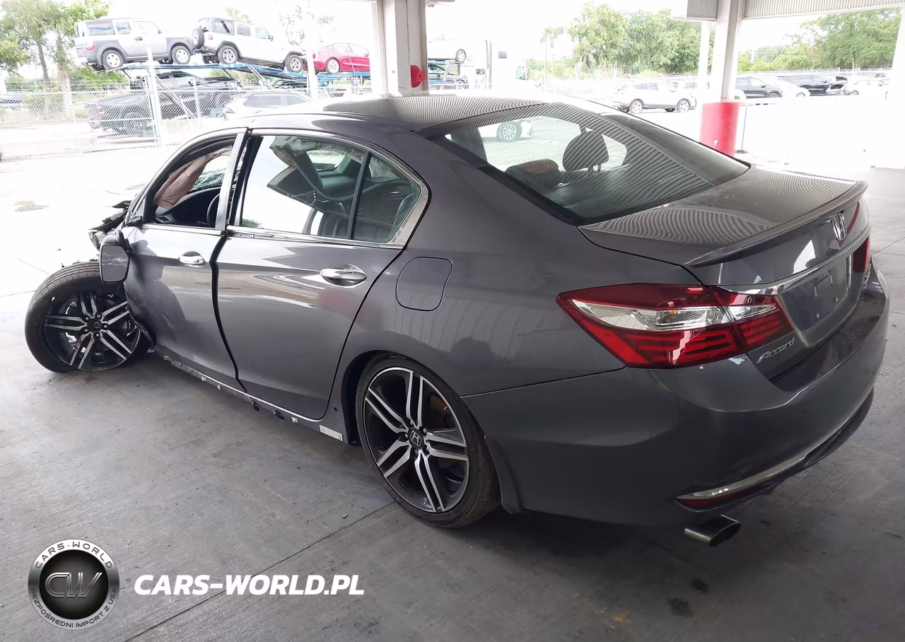2017 Honda Accord Sport Se VIN:1HGCR2F14HA256602 - 3