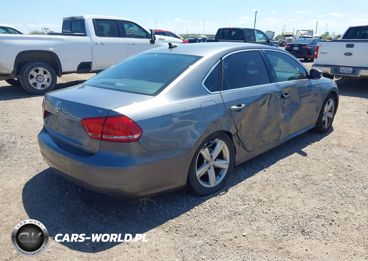 2015 Volkswagen Passat 1.8T Limited Edition VIN:1VWAS7A33FC105913 - 4