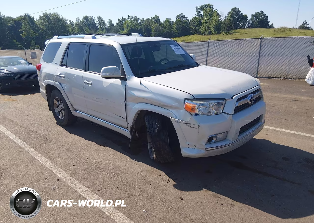 2013 Toyota 4Runner Sr5