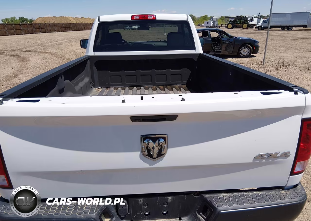 2020 Ram 1500 Classic Tradesman 4X4 8' Box VIN:3C6JR7DG3LG270163 - 16