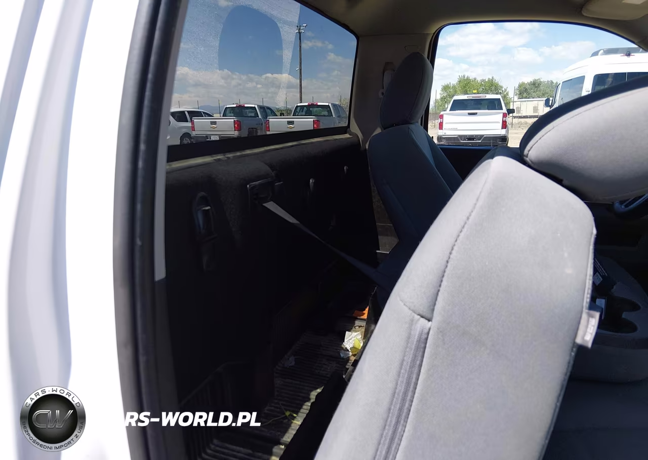 2020 Ram 1500 Classic Tradesman 4X4 8' Box VIN:3C6JR7DG3LG270163 - 8