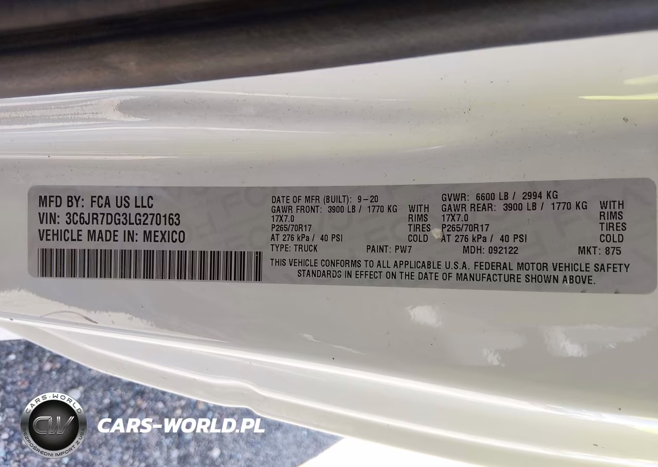 2020 Ram 1500 Classic Tradesman 4X4 8' Box VIN:3C6JR7DG3LG270163 - 9