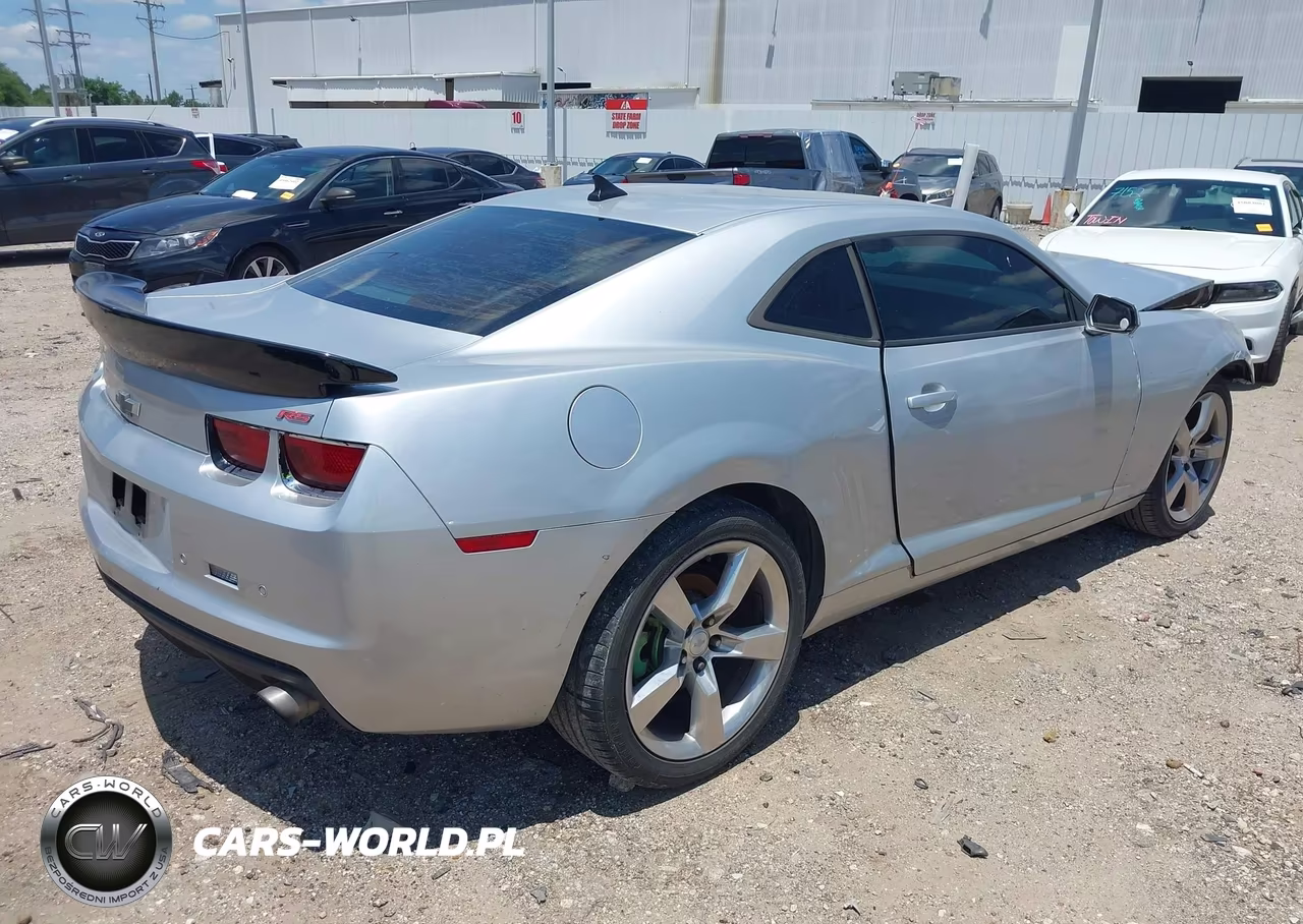 2010 Chevrolet Camaro 1Lt VIN:2G1FB1EV3A9156404 - 4