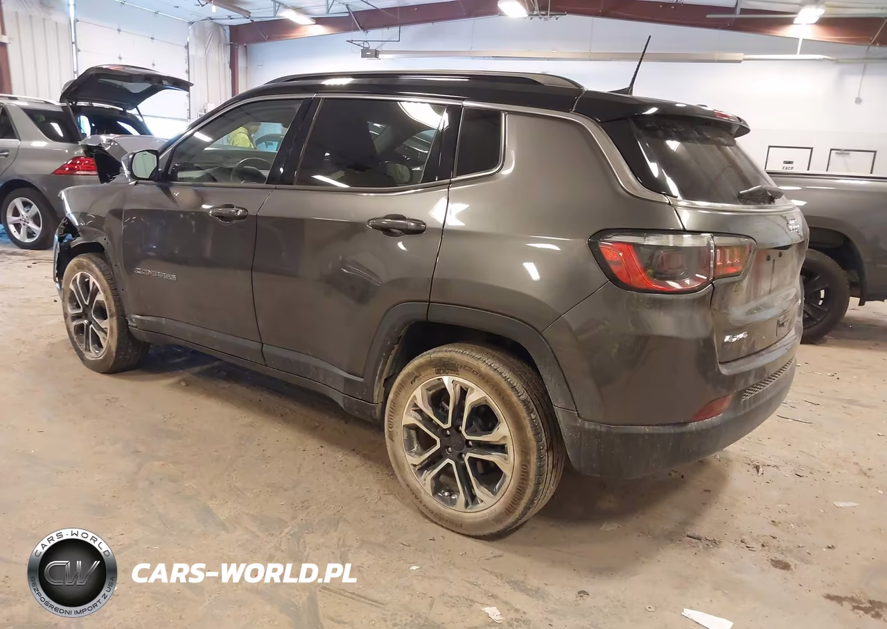 2022 Jeep Compass Limited 4X4 VIN:3C4NJDCB8NT232606 - 3