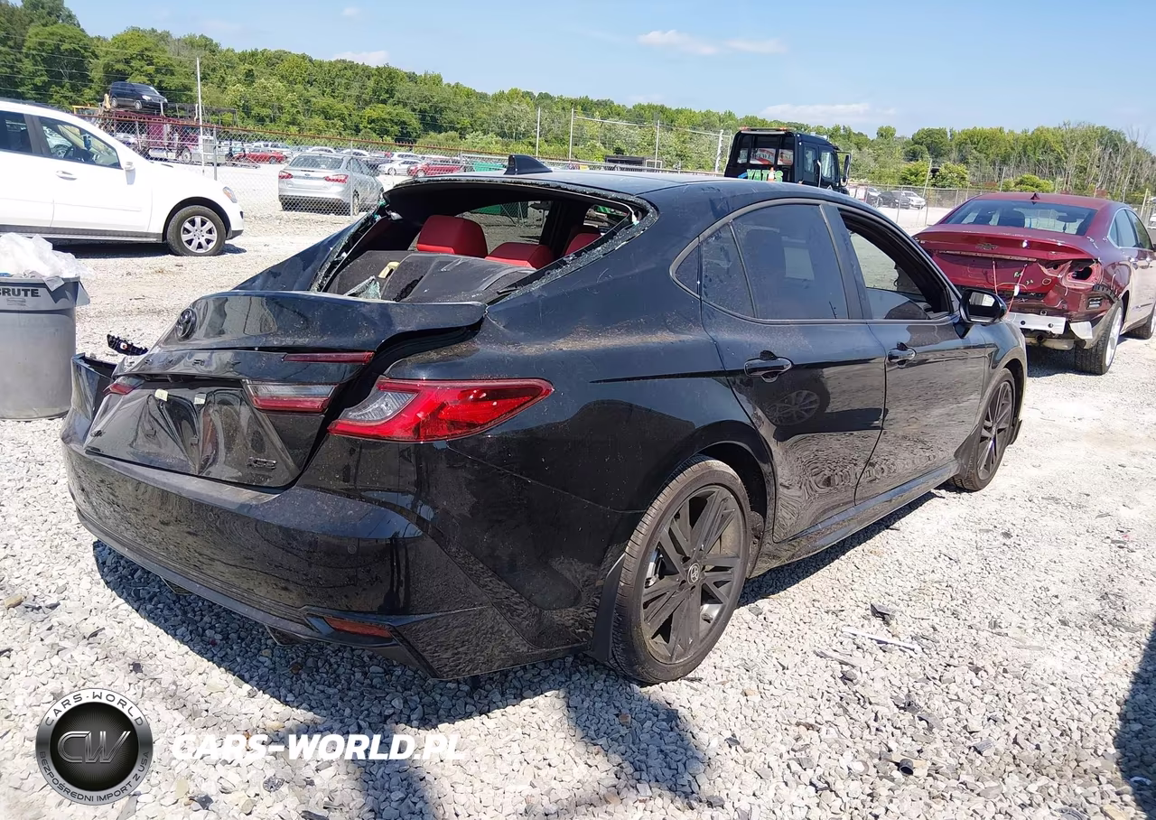 2026 Toyota Camry Xse VIN:4T1DAACK2TU214708 - 4