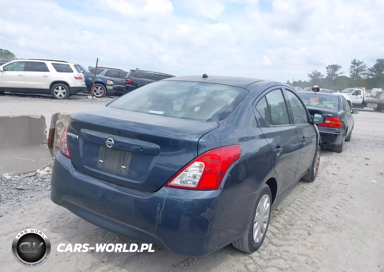 2016 Nissan Versa 1.6 S VIN:3N1CN7AP3GL905092 - 4