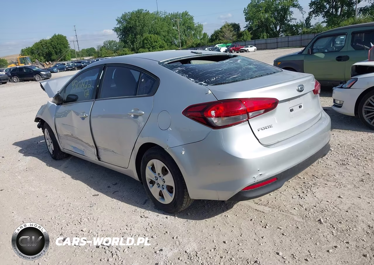2017 Kia Forte Lx VIN:3KPFK4A72HE125639 - 3