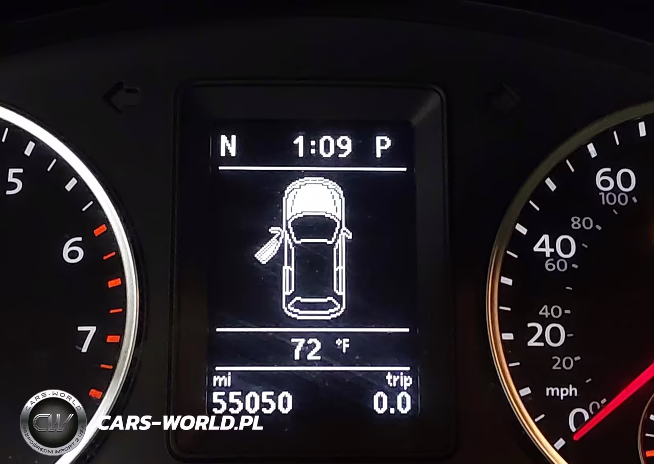 2017 Volkswagen Tiguan 2.0T Wolfsburg Edition VIN:WVGSV7AX8HW501589 - 16