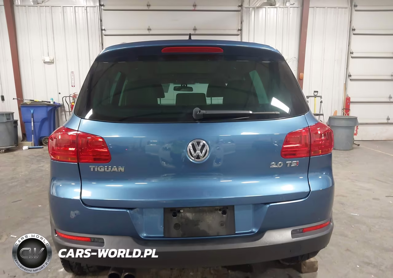 2017 Volkswagen Tiguan 2.0T Wolfsburg Edition VIN:WVGSV7AX8HW501589 - 17