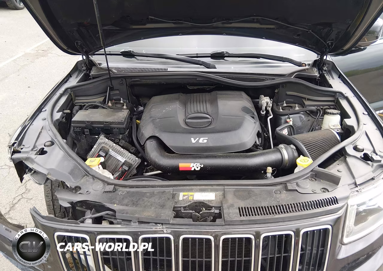2015 Jeep Grand Cherokee Laredo VIN:1C4RJFAG0FC676510 - 10