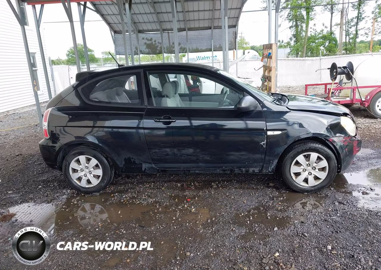 2008 Hyundai Accent Gs VIN:KMHCM36C88U103204 - 13