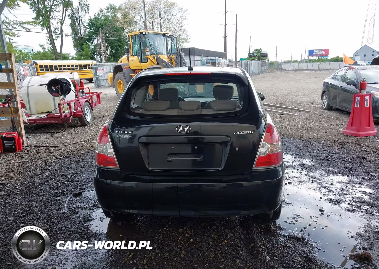 2008 Hyundai Accent Gs VIN:KMHCM36C88U103204 - 16