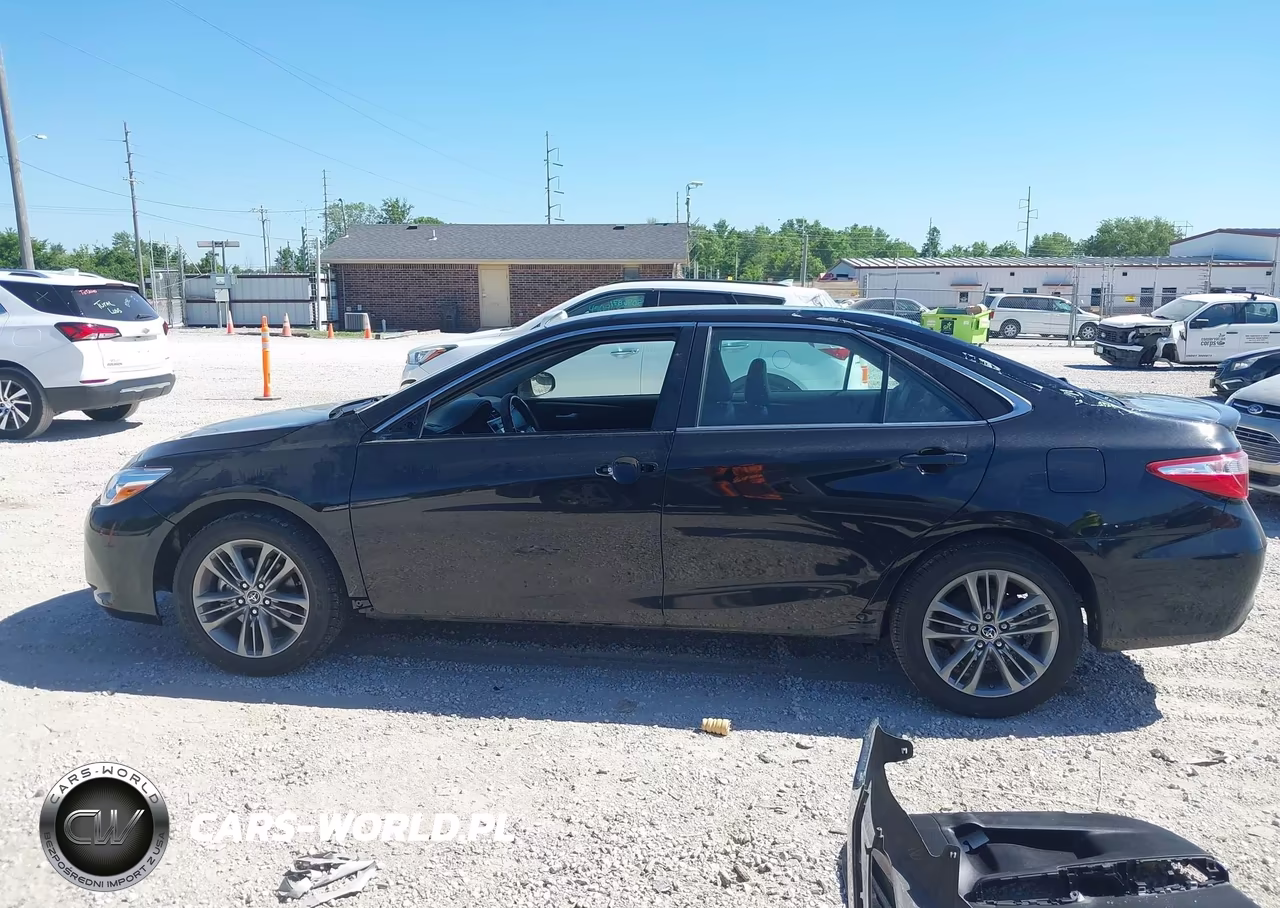 2015 Toyota Camry Se VIN:4T1BF1FKXFU101131 - 15