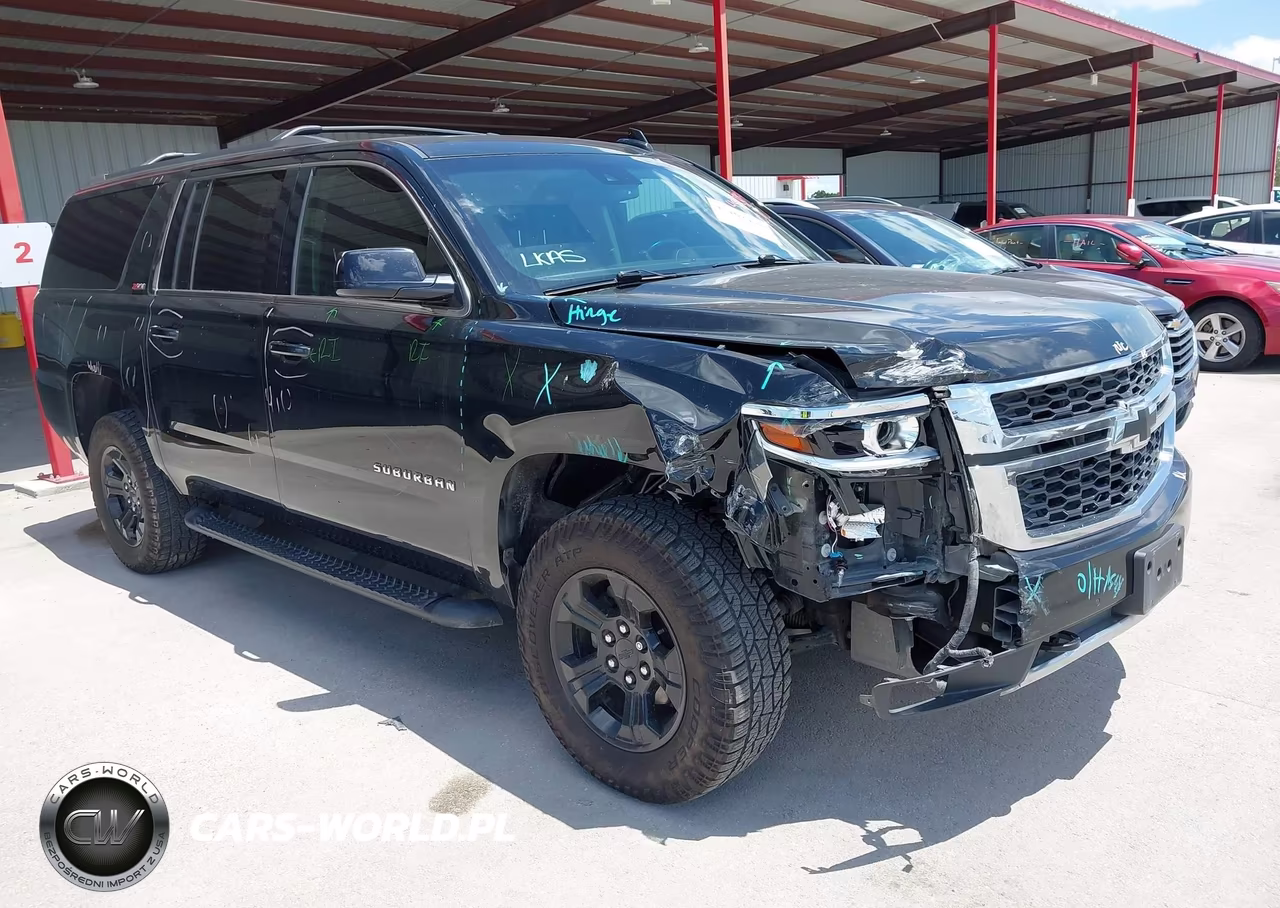 2018 Chevrolet Suburban Lt – zdjęcie 1 z 17