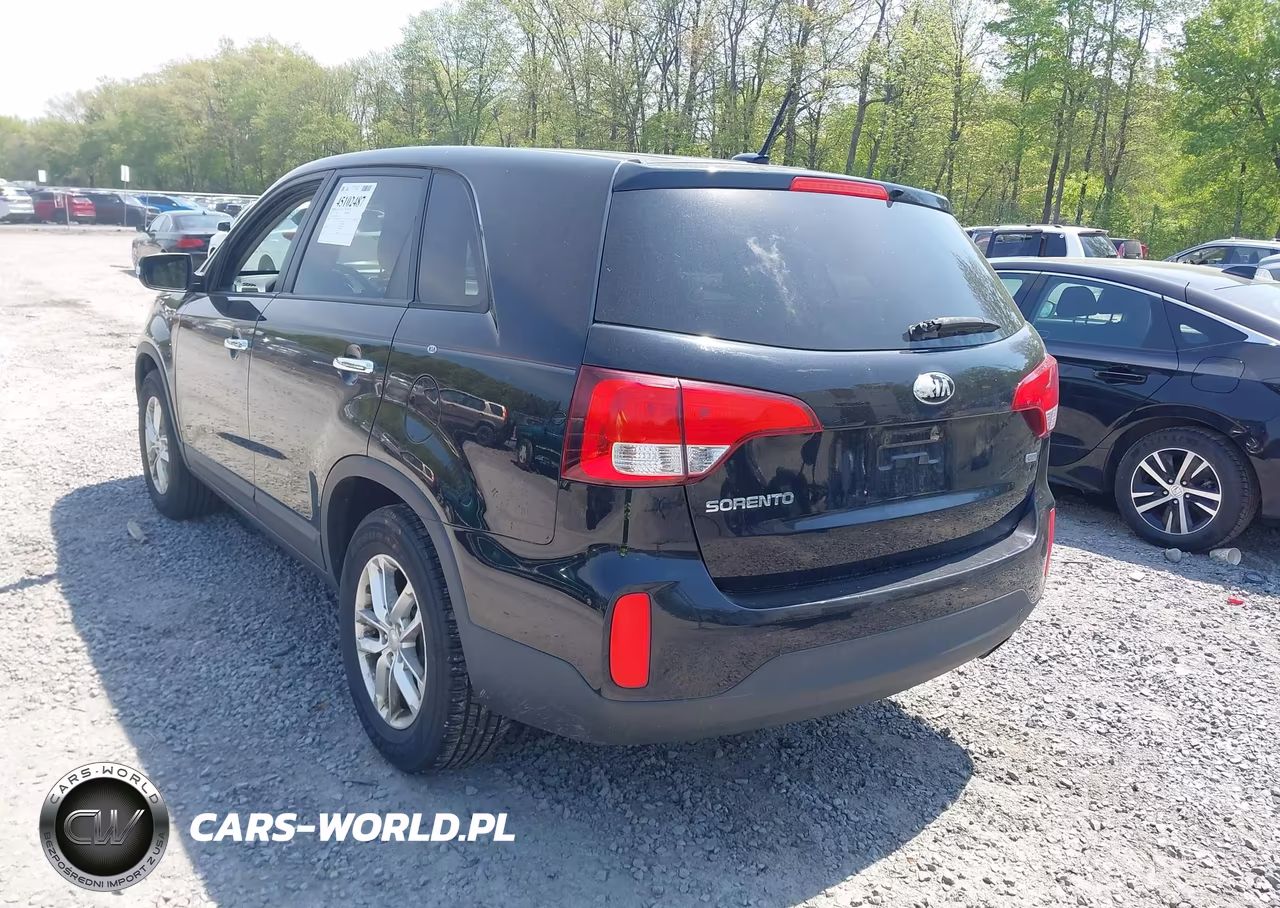 2015 Kia Sorento Lx VIN:5XYKT3A60FG592779 - 3