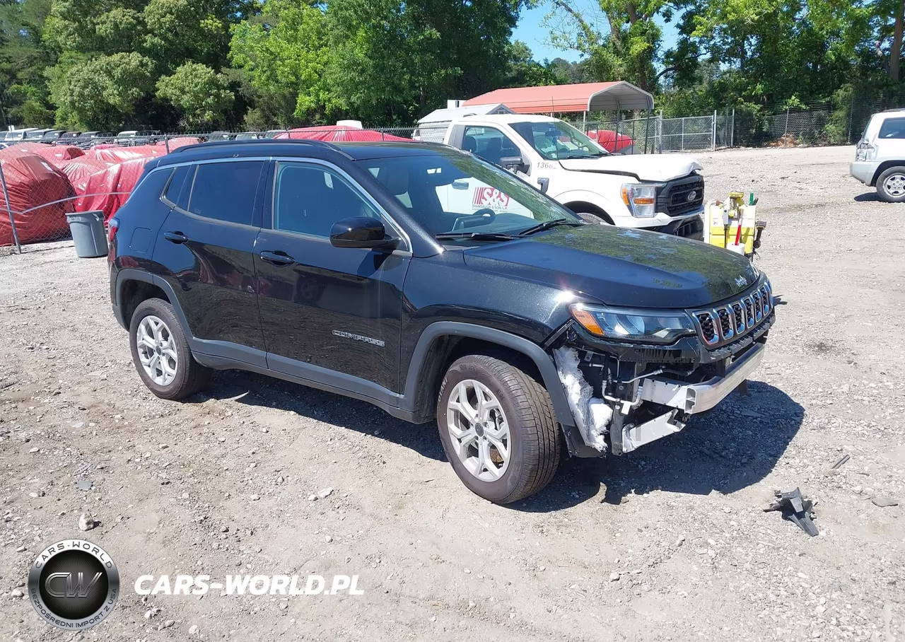 2025 Jeep Compass Latitude 4X4 – zdjęcie 1 z 20