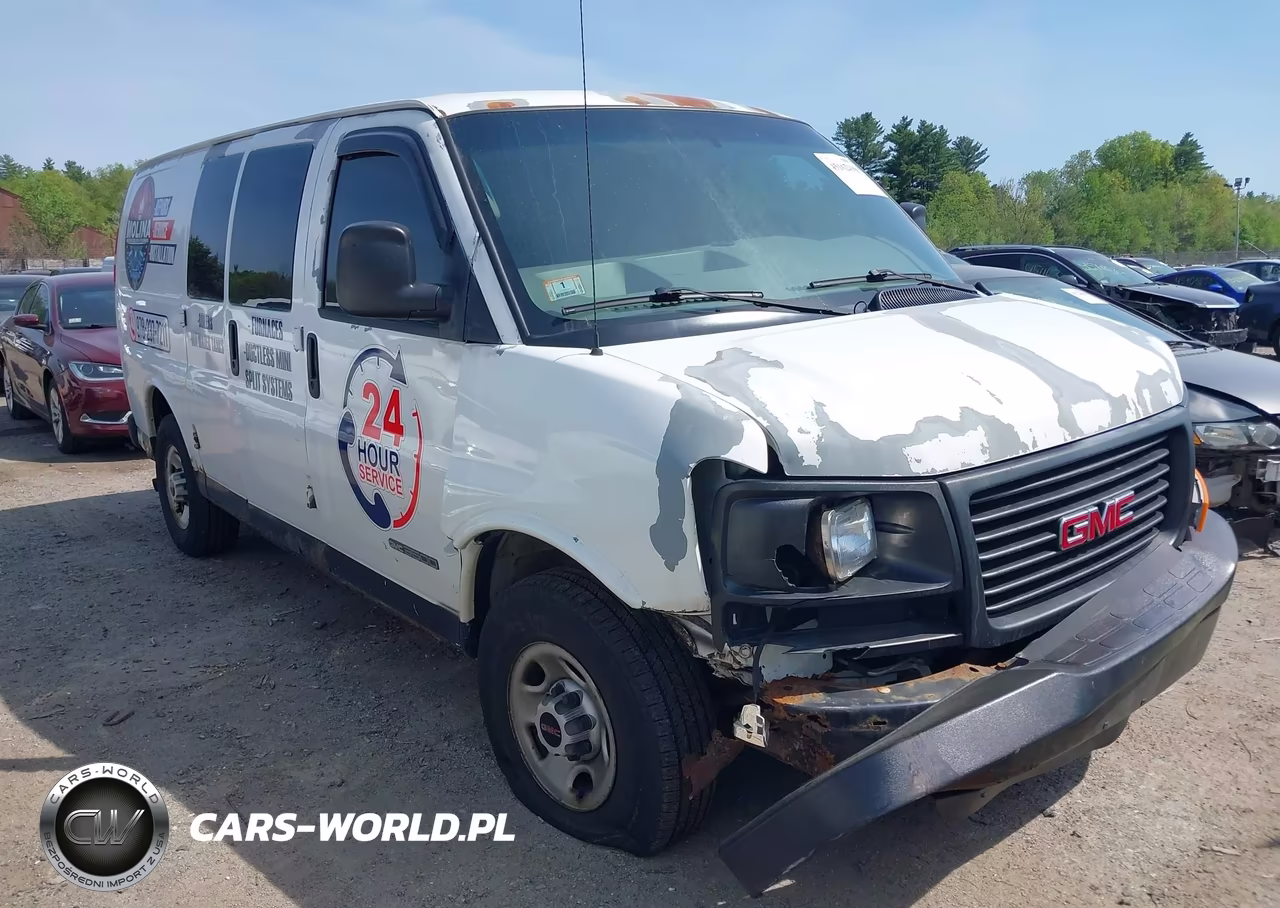2004 GMC Savana Standard