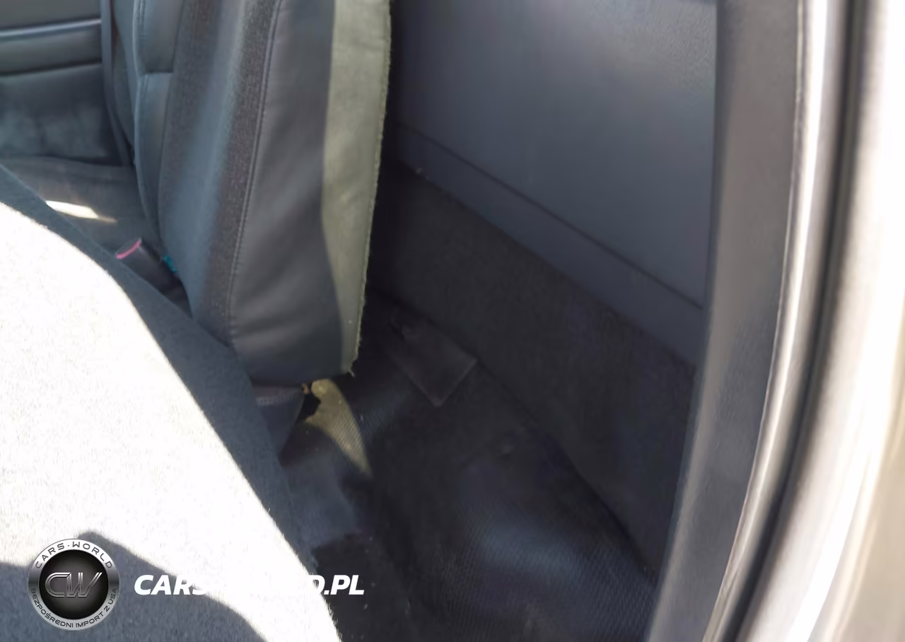 2000 Chevrolet Silverado 1500 VIN:1GCEC14W9YZ134417 - 8