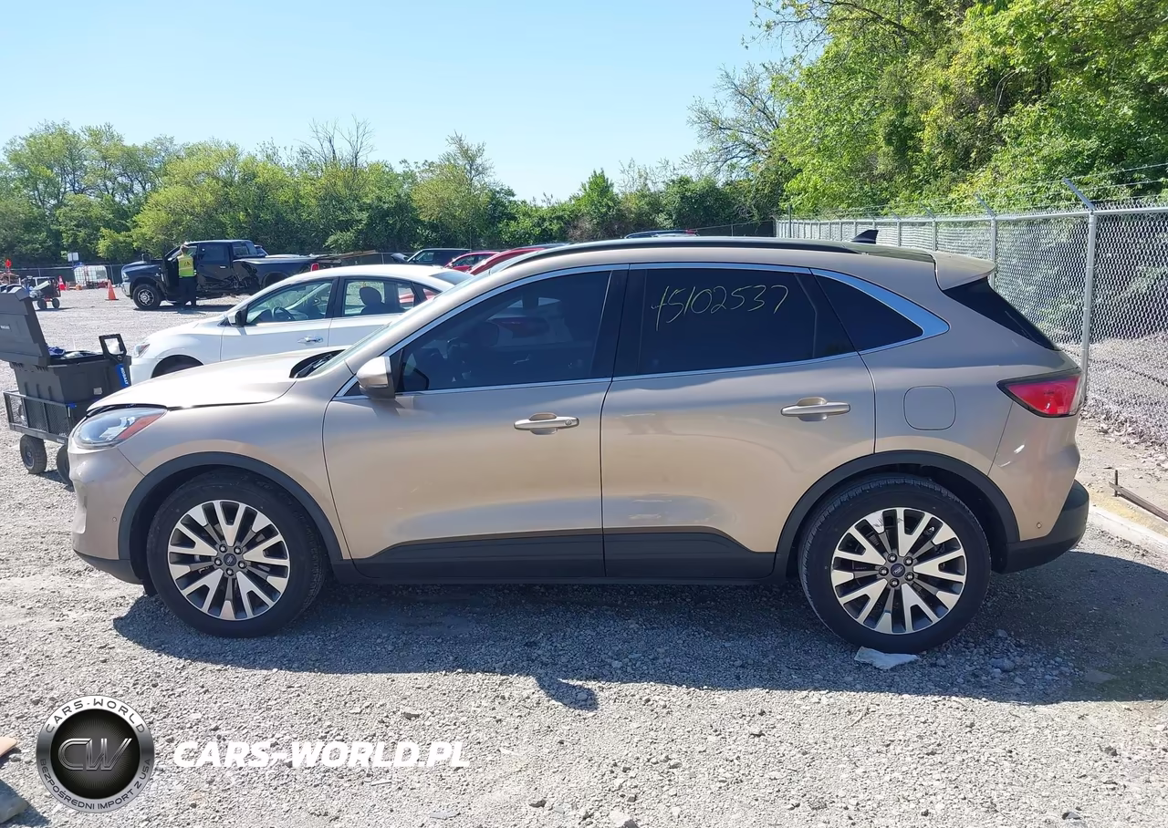 2020 Ford Escape Titanium Hybrid VIN:1FMCU0DZ5LUB93880 - 14