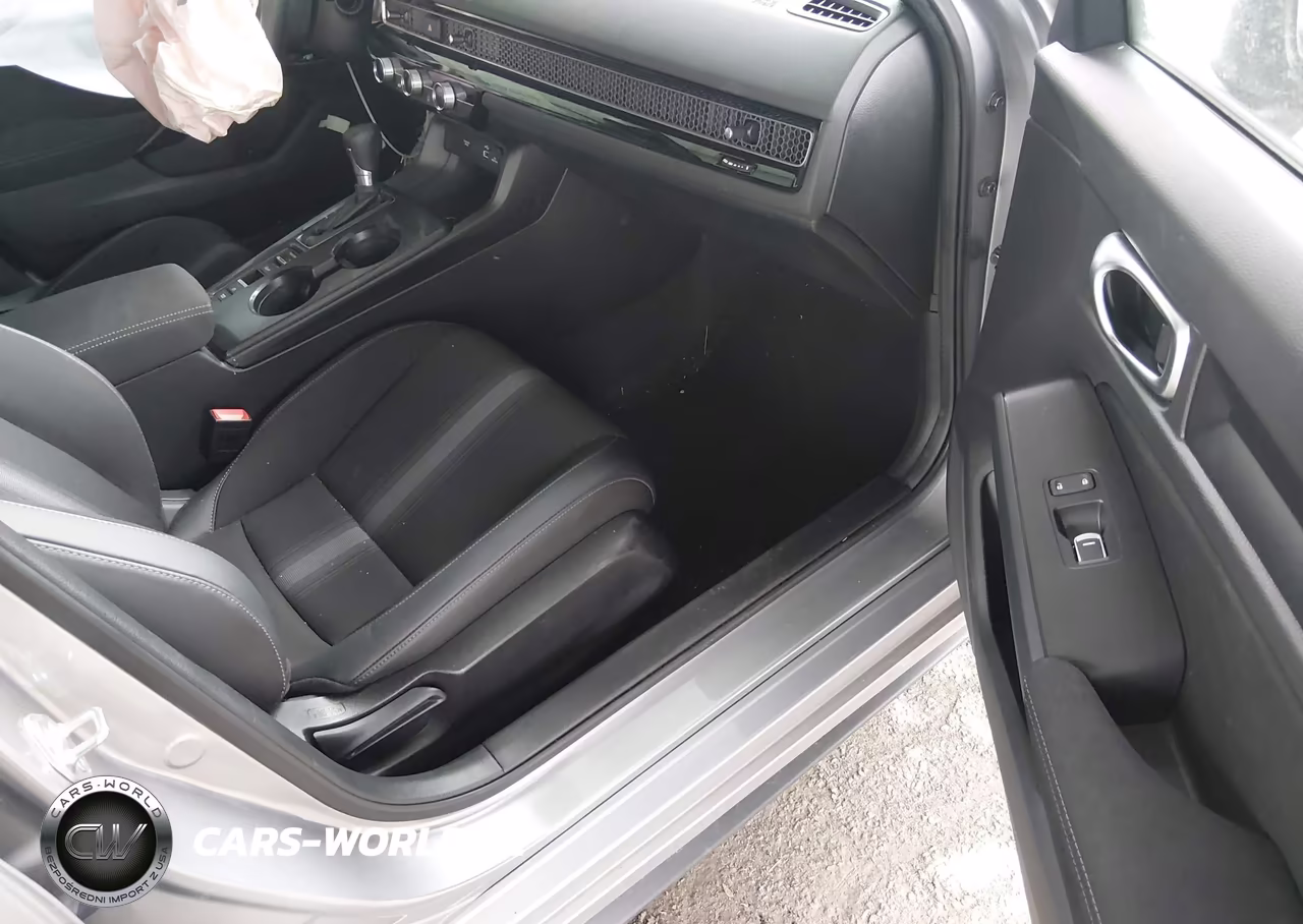2024 Honda Civic Sport VIN:19XFL2H89RE006553 - 5
