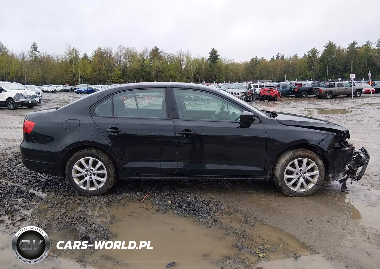 2014 Volkswagen Jetta 2.0L S VIN:3VW2K7AJ5EM438209 - 14