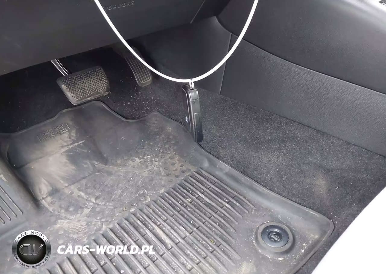 2021 Toyota Corolla Hybrid Le VIN:JTDEAMDE8MJ015152 - 11