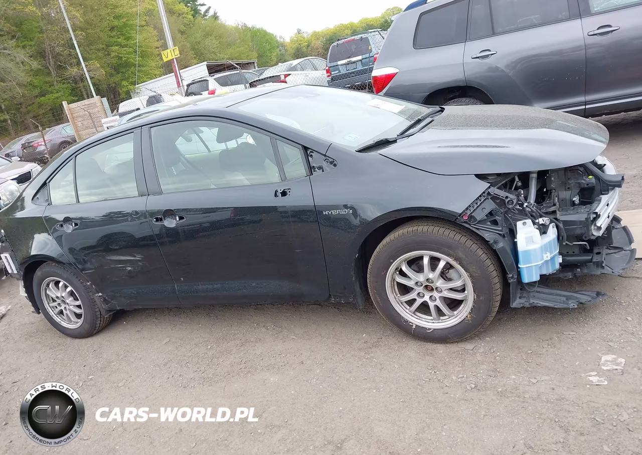 2021 Toyota Corolla Hybrid Le VIN:JTDEAMDE8MJ015152 - 13