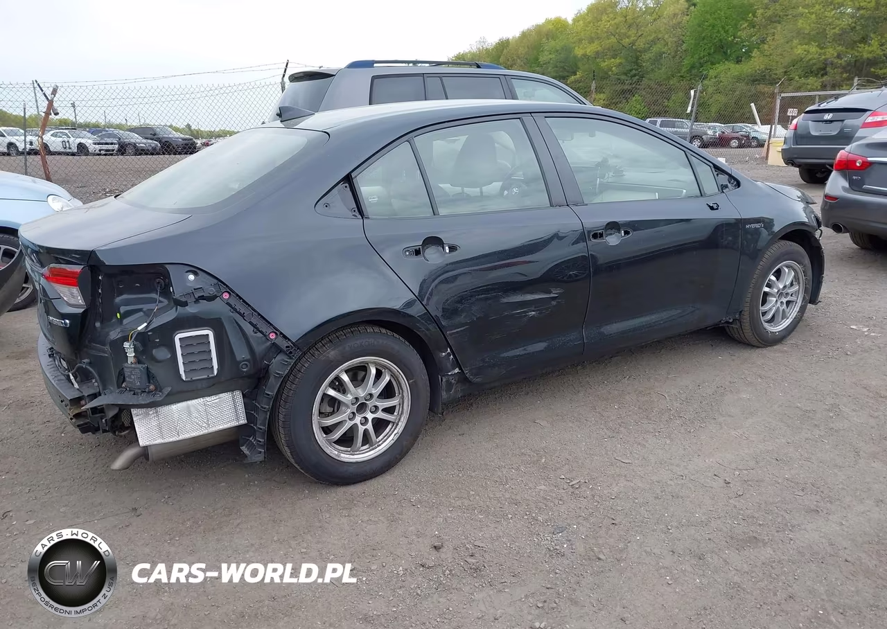 2021 Toyota Corolla Hybrid Le VIN:JTDEAMDE8MJ015152 - 4