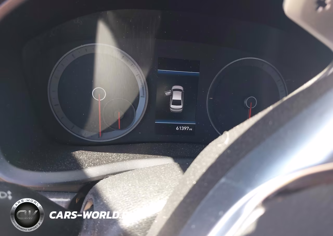 2018 Hyundai Sonata Sport 2.0T VIN:5NPE34AB4JH611089 - 7