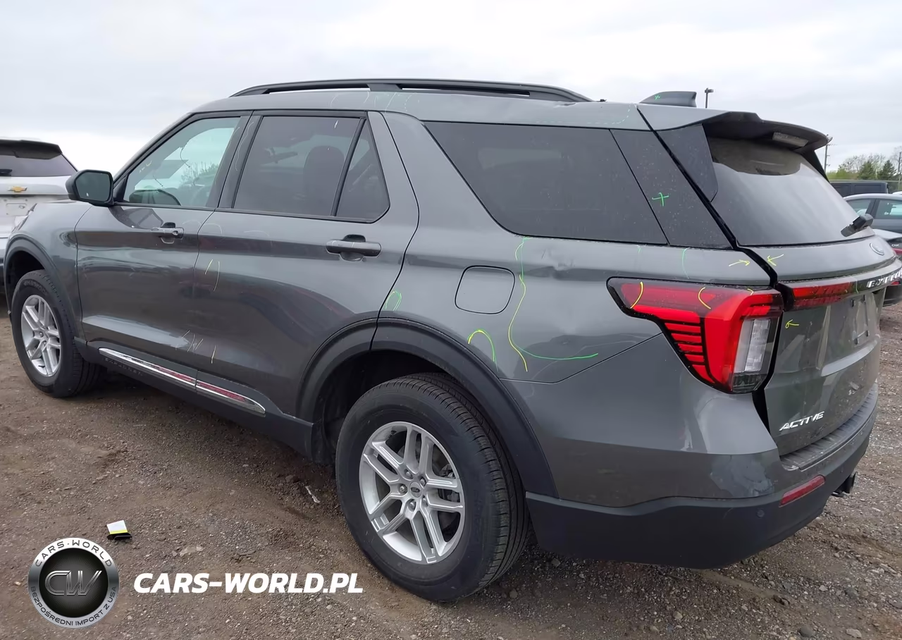 2025 Ford Explorer Active VIN:1FMUK8DH0SGC78932 - 3