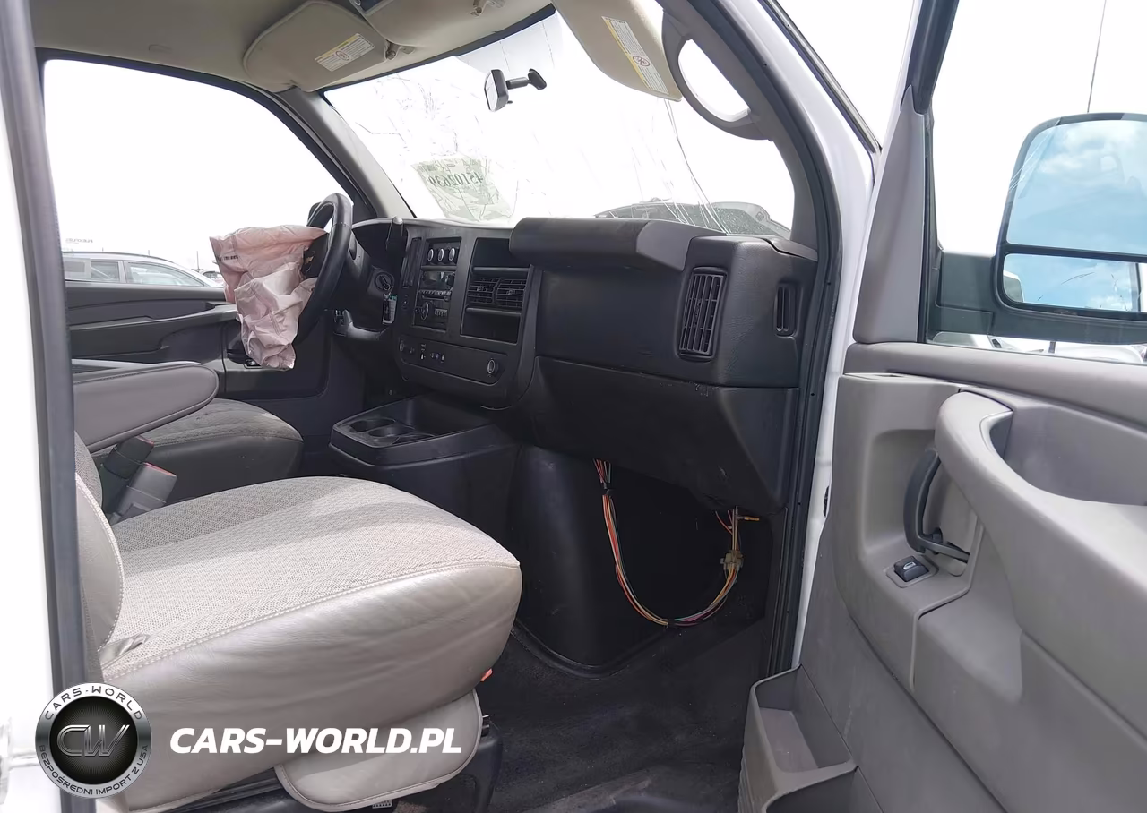 2014 Chevrolet Express 3500 Lt VIN:1GAZG1FGXE1188968 - 5