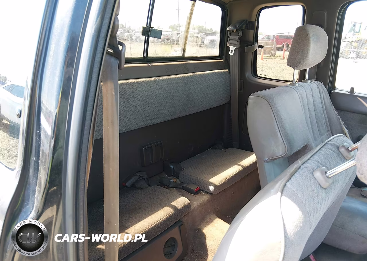 1995 Toyota Tacoma Xtracab VIN:4TAUN73C6SZ056665 - 8