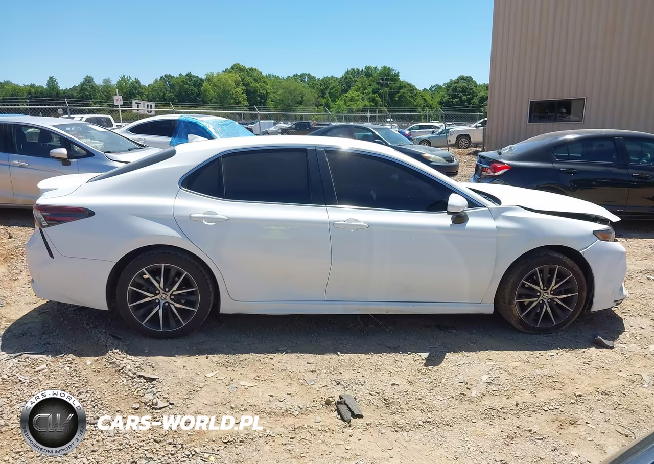 2021 Toyota Camry Se VIN:4T1G11AK1MU428106 - 14
